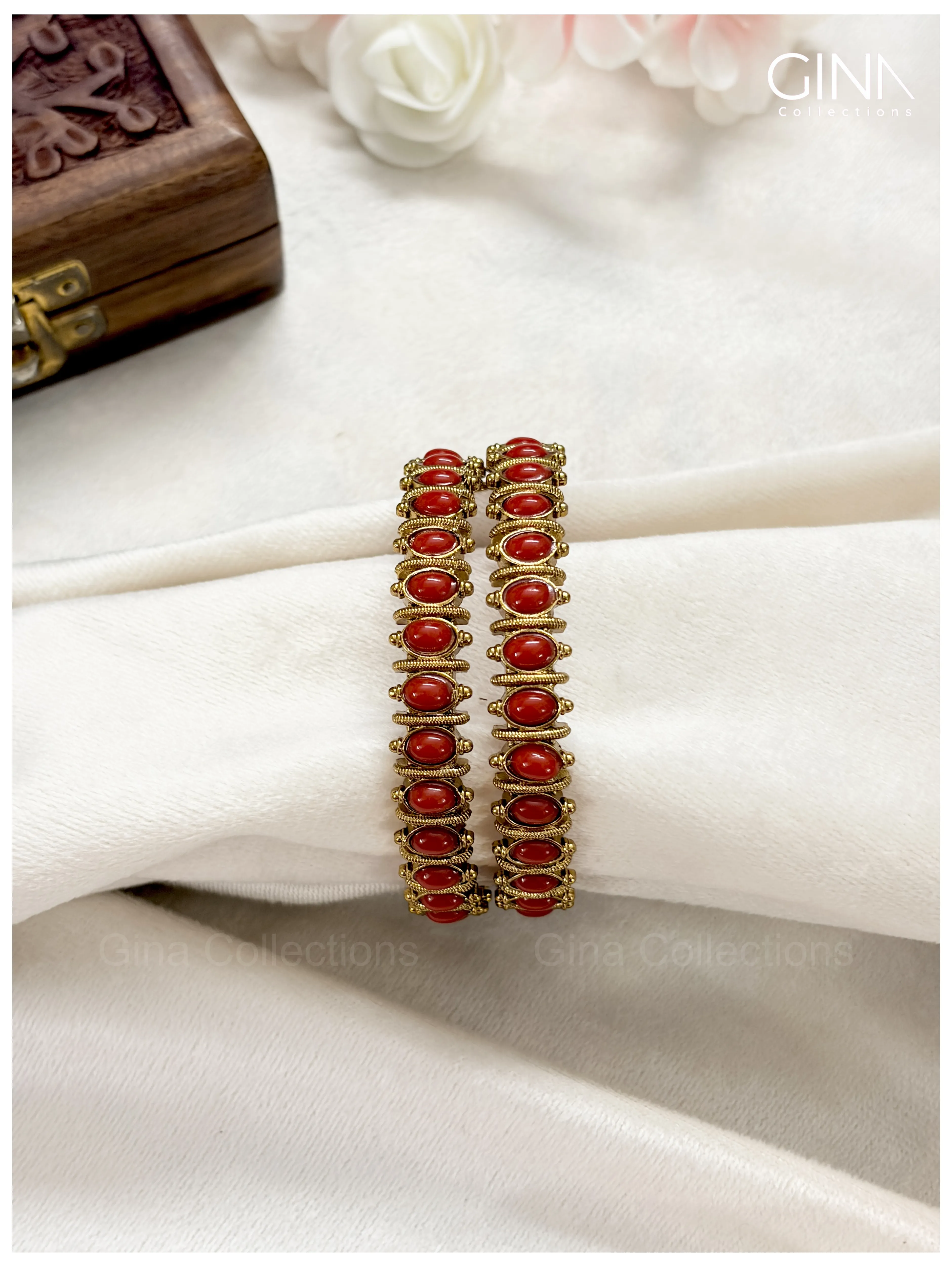 Antique Gold Bangles Alternative View