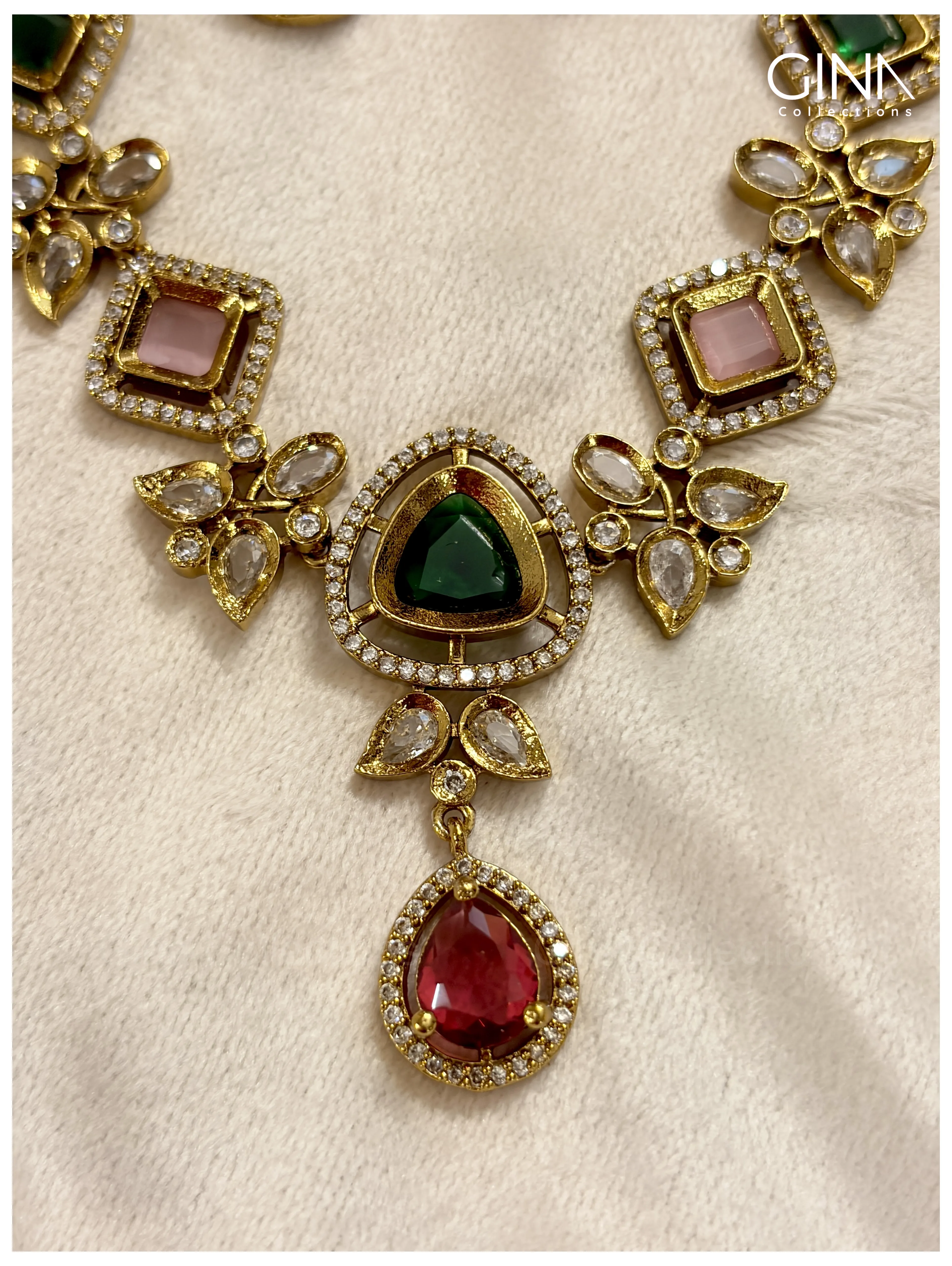 Beautiful Flower Design Multicolor Necklace Alternative View