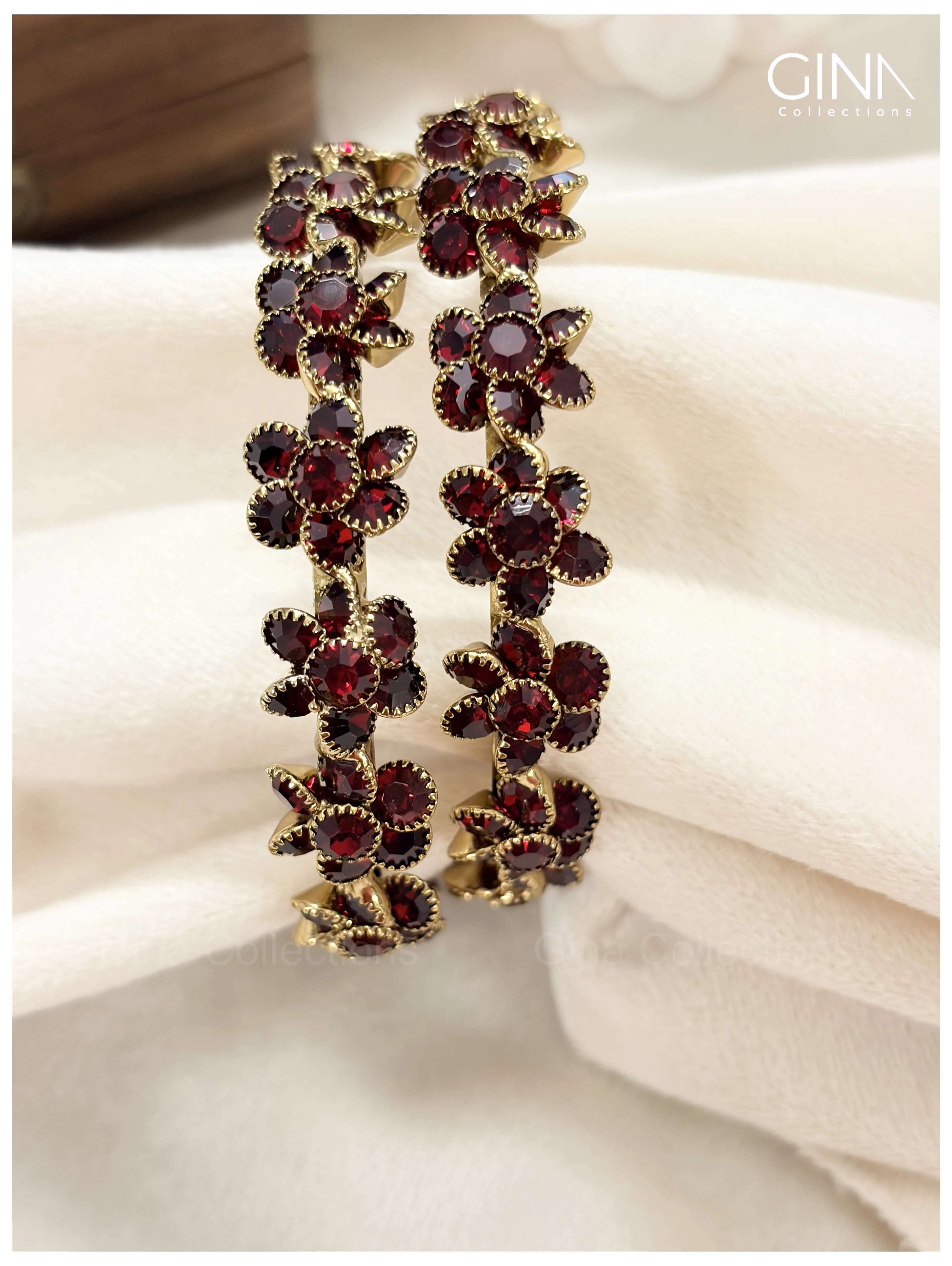Premium Floral Bangles Alternative View